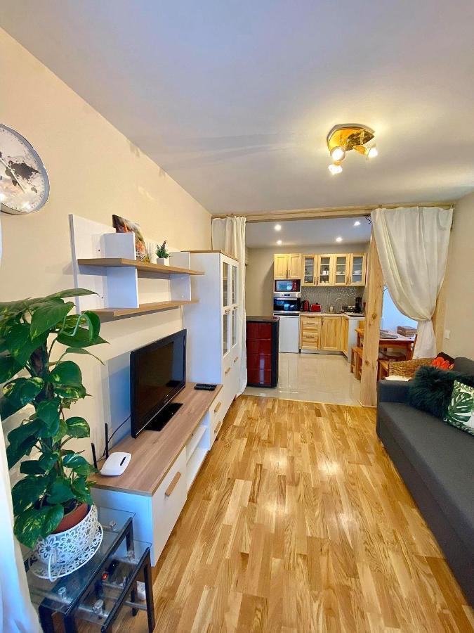 Valnu Ielas Apartments Cēsis Zewnętrze zdjęcie