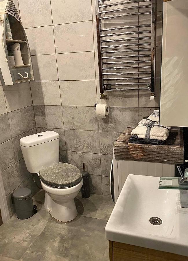 Valnu Ielas Apartments Cēsis Zewnętrze zdjęcie